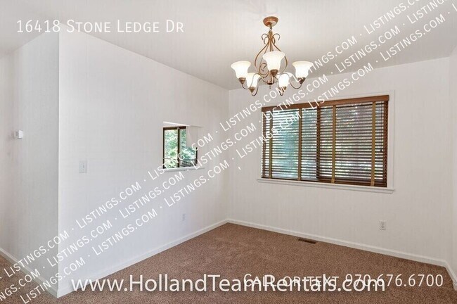 Building Photo - 16418 Stone Ledge Dr