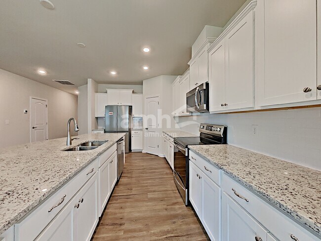 Building Photo - 2410 Abundance Ln