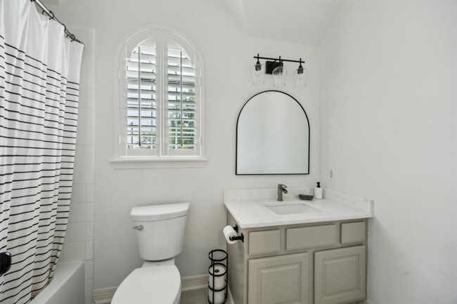 Building Photo - 1406 Chaparral Crossing