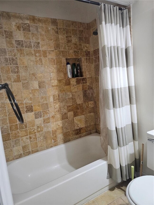 Building Photo - 6901 SW 95th Ave