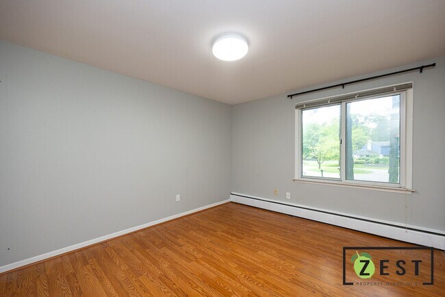 Building Photo - OPEN HOUSE Thursday August 29th 5-6pm