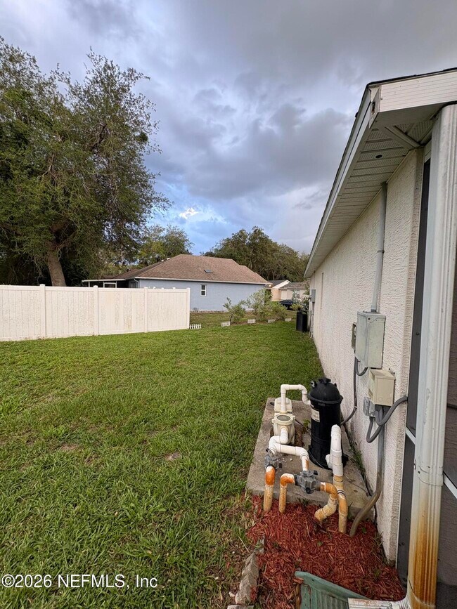 Building Photo - 436 Mango Cir
