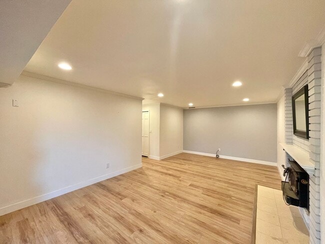 Building Photo - Great home for rent