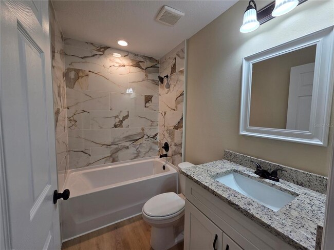 Building Photo - 8881 SW 138 Ln