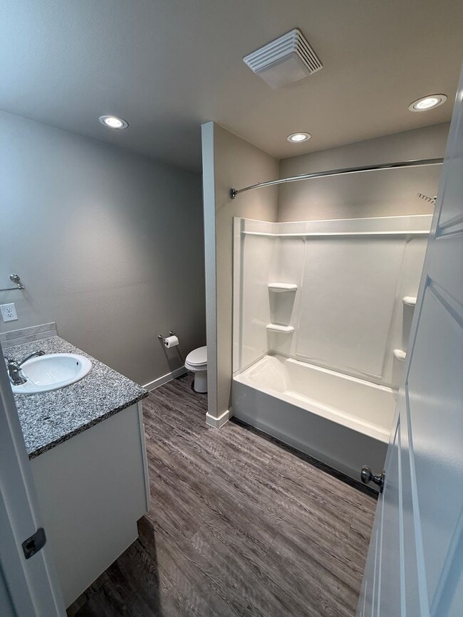 Building Photo - Available NOW! 3/2/2 in Friendship ISD