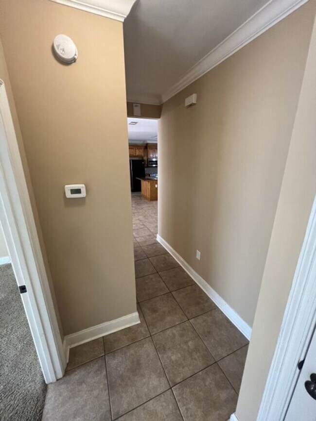 Building Photo - Charming 3-bedroom 2-bathroom in South Burbank Neighborhood!