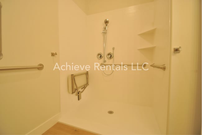 Building Photo - 1557 North 110
