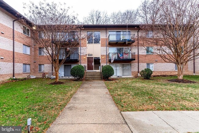 Primary Photo - 4110 Mangalore Dr