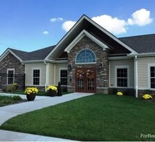 Building Photo - The Resort Apartments