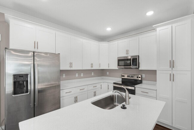 Building Photo - 384 Date Palm Ln