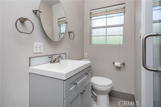 Building Photo - 1112 N Myers St