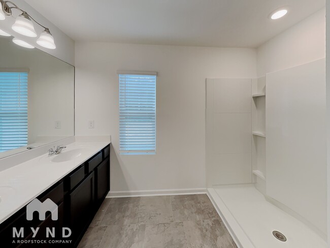 Building Photo - 2989 Ben Park Ln