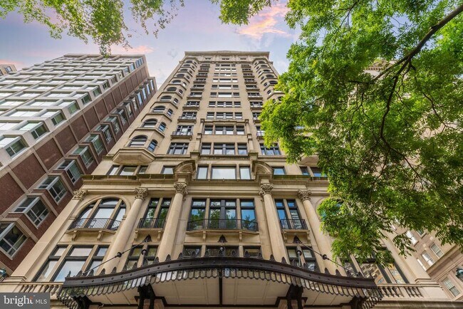 Building Photo - 1830 Rittenhouse Square