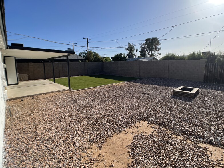 Building Photo - 2408 N 37th St