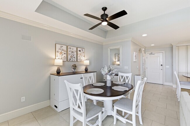 Building Photo - 9123 Strada Pl