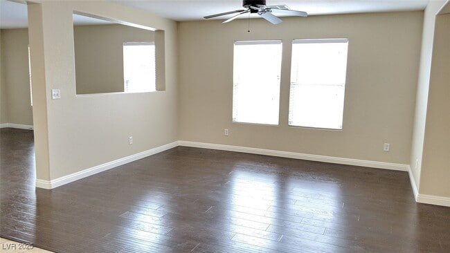 Building Photo - 2445 Ember Mist Ct