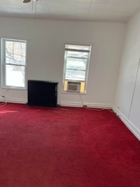 Building Photo - 227 E Main St