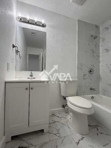 Building Photo - 4114 Sunrise Pass