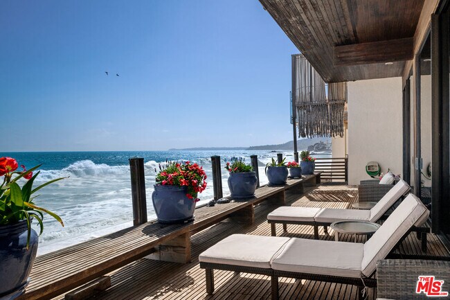 Building Photo - 24638 Malibu Rd