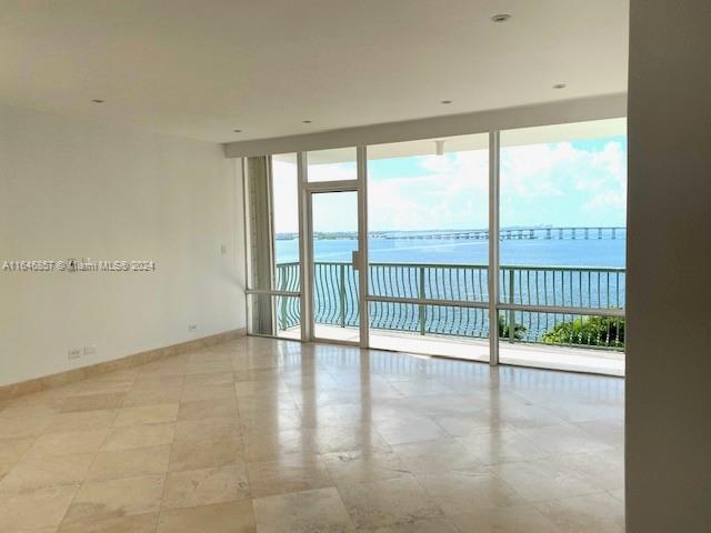 Building Photo - 1408 Brickell Bay Dr