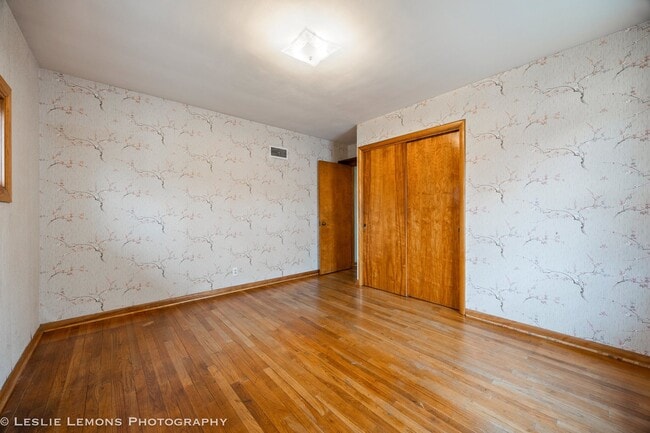 Building Photo - 815 N Ellsworth St