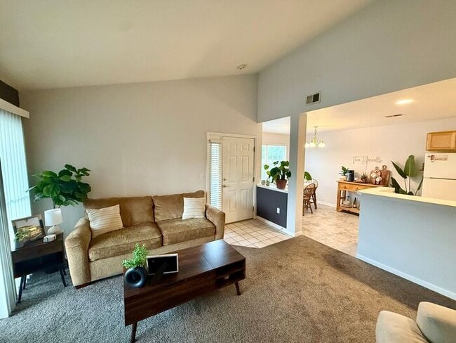 Building Photo - Beautiful 2 bedroom, 2 Bath Condo with 1 Car Detached Garage in Southwest Fort Collins, CO