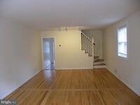 Building Photo - 123 S West St