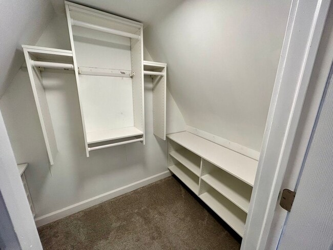 Building Photo - DELHI TWP- Spacious 4 bedroom 3 bath Cape Cod with garage