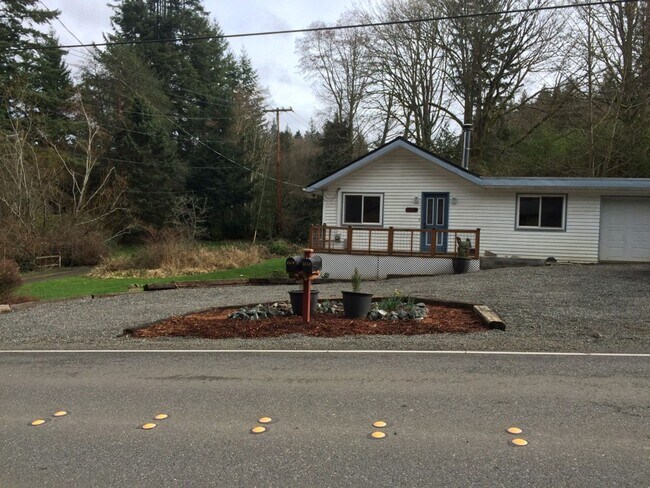 Building Photo - Cozy 2 Bedroom in Bellingham!