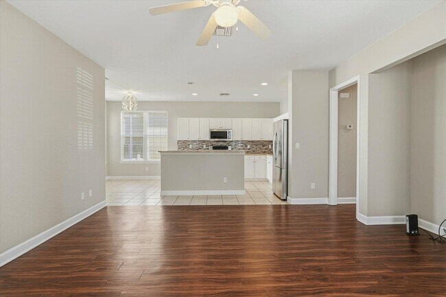 Building Photo - 3316 Calumet Dr