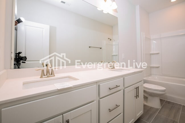 Building Photo - 2916 Ocean Sunrise Dr