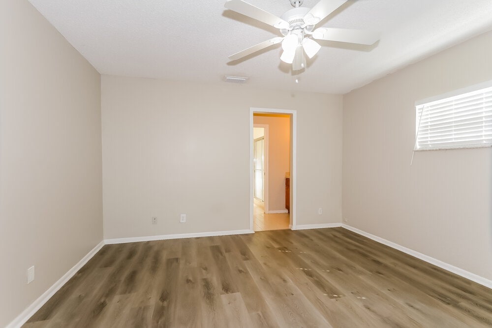 Building Photo - 9702 Nevada Pl