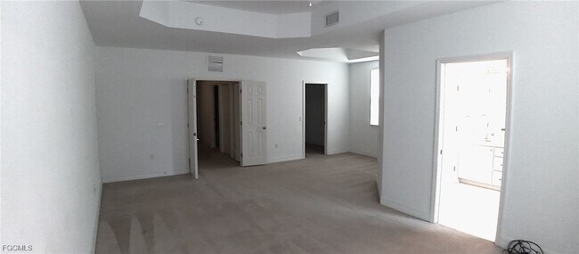 Building Photo - 16141 Via Solera Cir