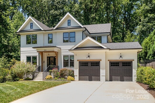 Building Photo - 5552 Holyoke Ln