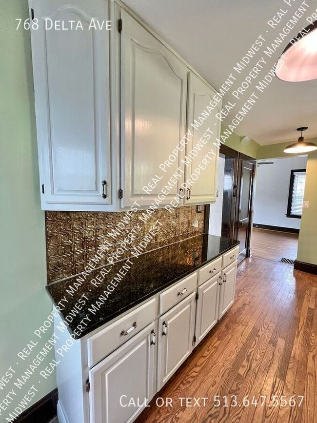 Building Photo - 768 Delta Ave