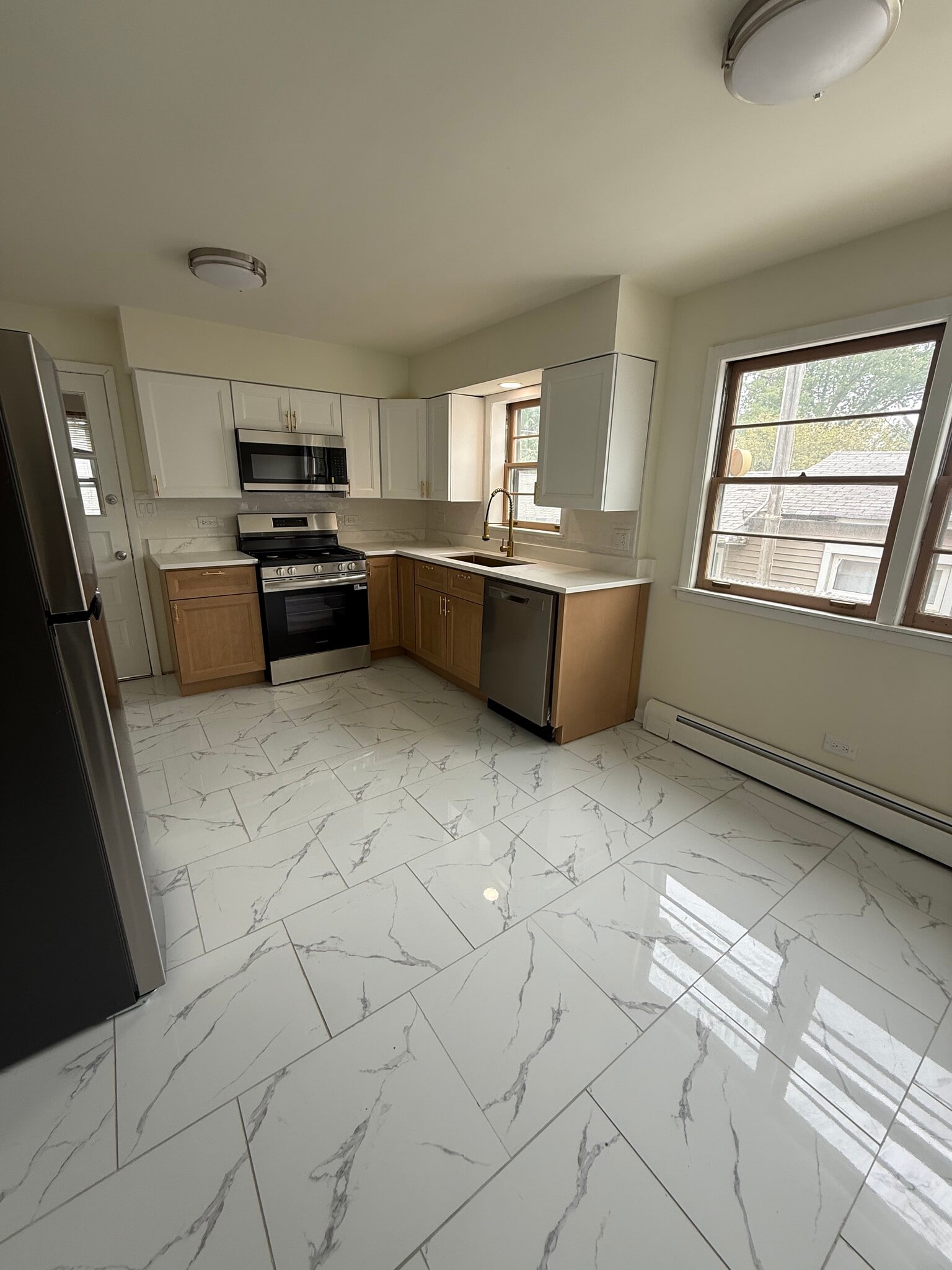 Building Photo - 1712 N 35th Ave