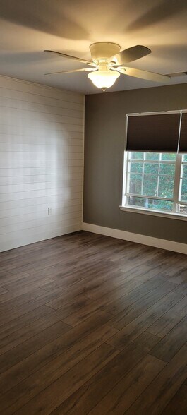 Building Photo - 50 Pebble Beach Cove