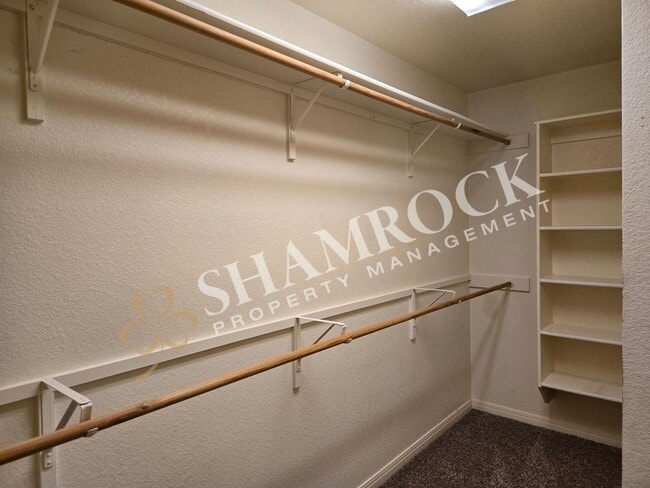 Building Photo - Surrey Ridge Duplex