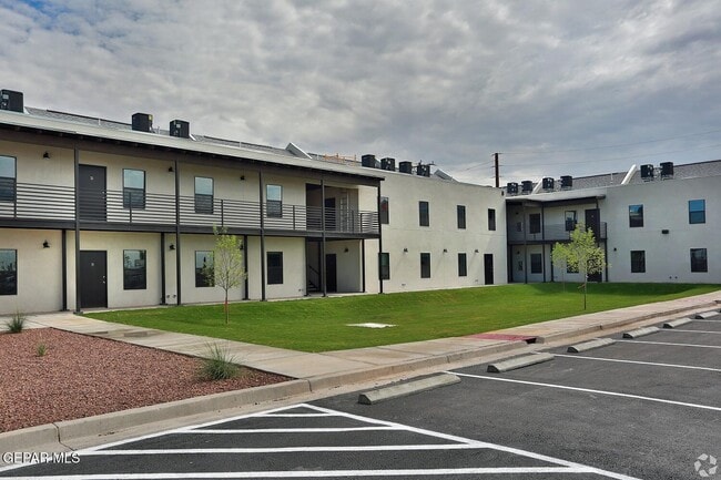 Primary Photo - 1061 Ranger St