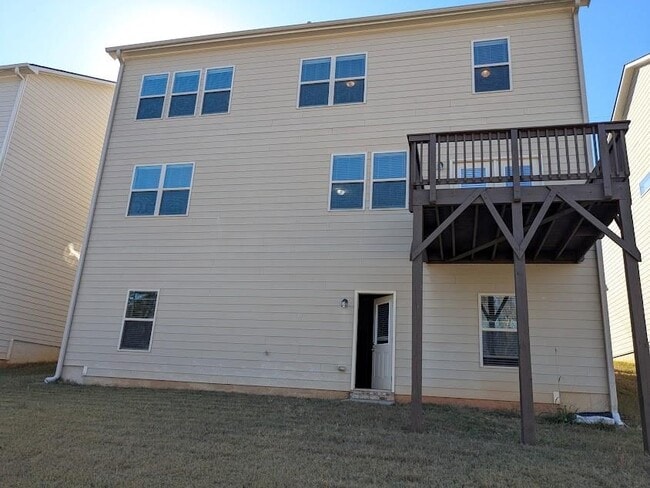 Building Photo - 2034 Britt Dr