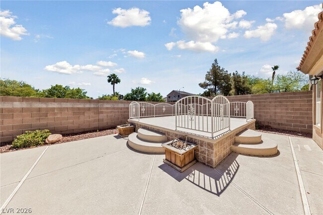 Building Photo - 740 Aldo Rae Ct