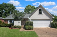 Building Photo - 345 Avonlea Ln