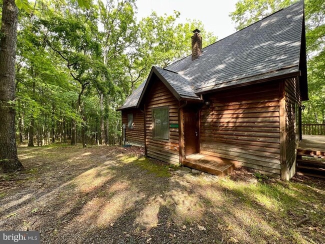 Building Photo - 148 Fieldstone Ln