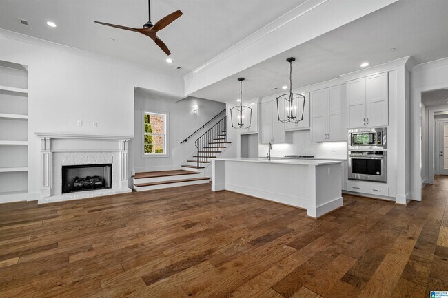 Building Photo - 3789 Poe Dr