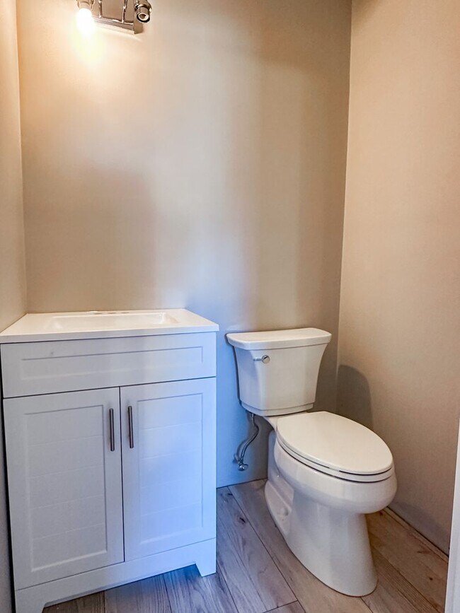 Building Photo - 3 Bedroom house in Western Branch