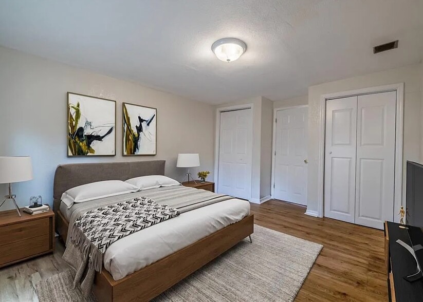 Building Photo - 1821 E Humphrey St