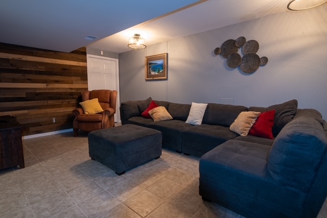 Downstairs perfect for entertainment - 5555 E Briarwood Ave
