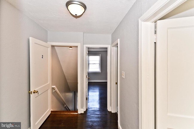 Building Photo - 1209 Savannah St SE