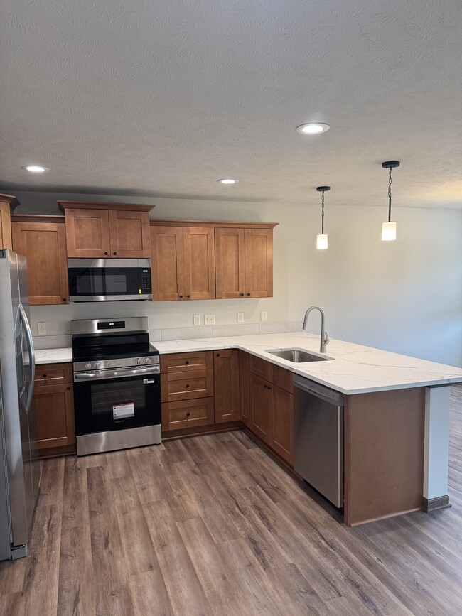 Building Photo - 5745 Holmstrom Ct