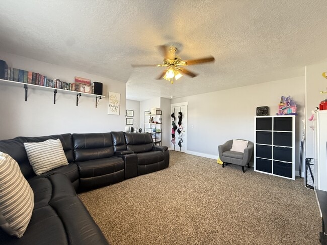 Building Photo - 12733 Stormy Meadow Dr